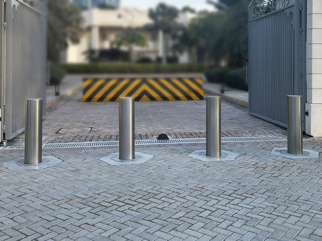 TERRA UNIVERSAL BOLLARD IWA 14 7.2t @ 80 kph