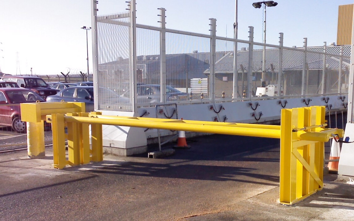 Frontier Pitts automatic gate barrier